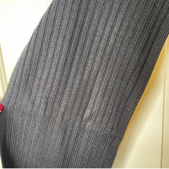 New women’s ALLSAINTS Black Rib Mix Knit Wool Blend
Scarf Wrap - Picture 5 of 9